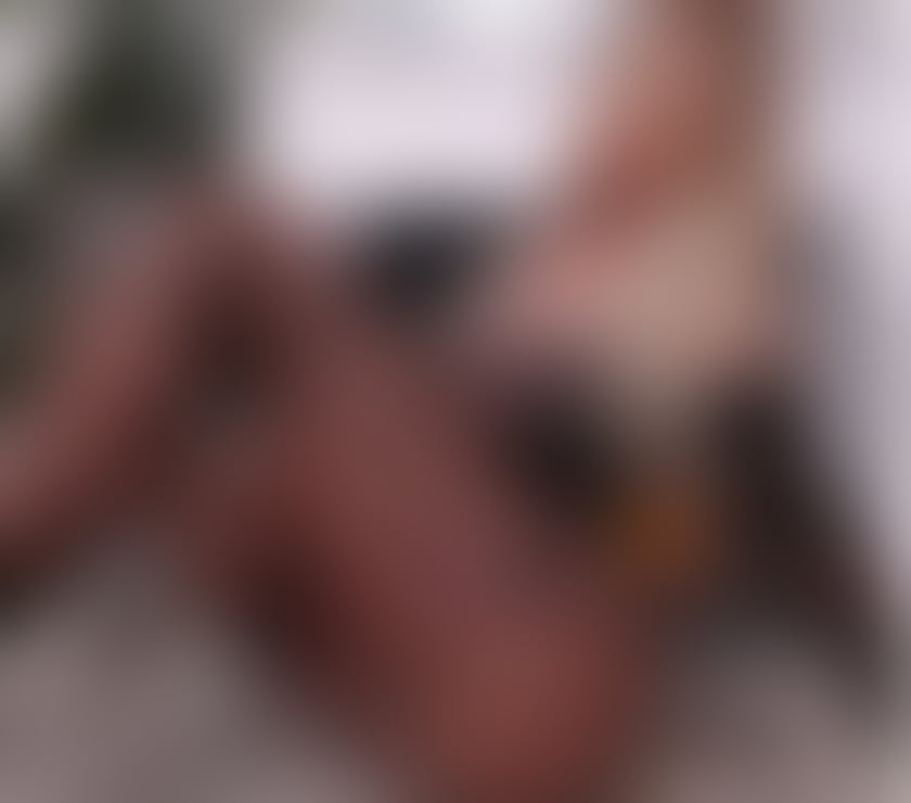 Escorts South West London Sutton - Photos for New in town 24 hr bianca out call only