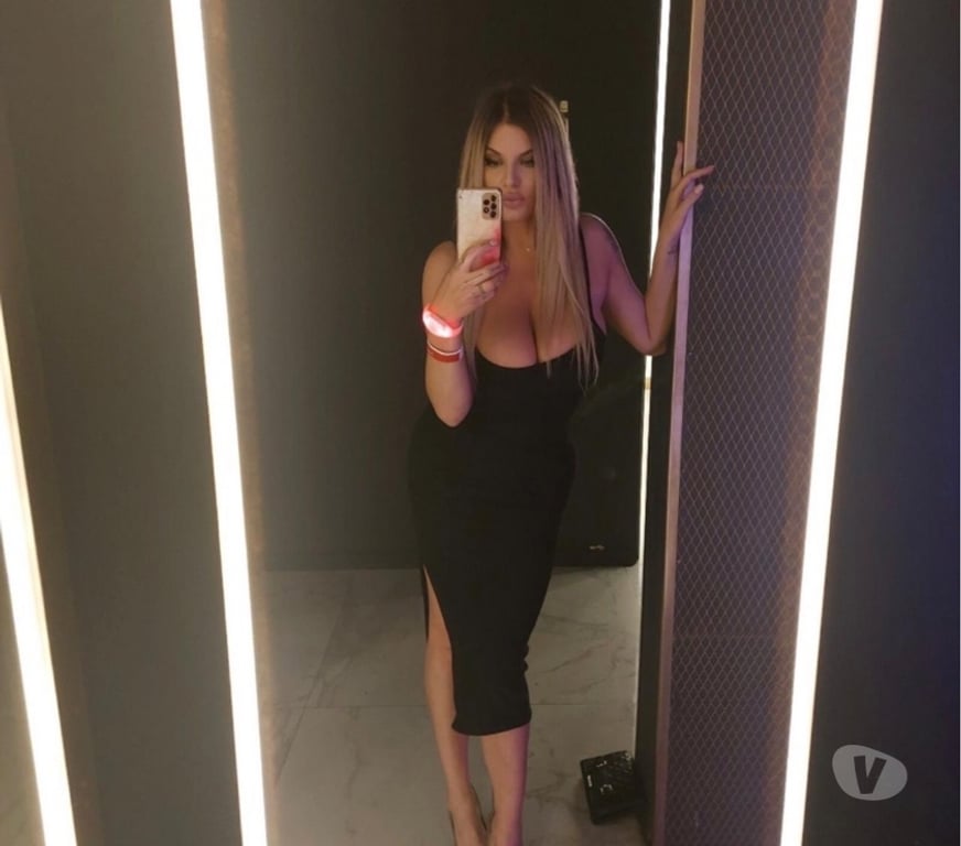 Escorts South West London Sutton - Photos for New in town 24 hr bianca out call only