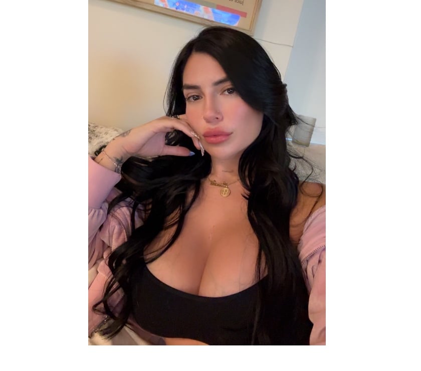  Escorts & Erotic Massage Chelmsford City Centre Chelmsford - Photos for Roberta ❤️ PARTY GIRL ❤️ HOT