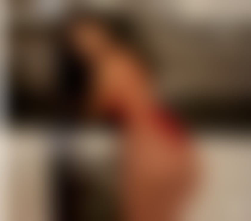 Erika here new party girl 🎉🎉🥰🥰🍷🍷🥶