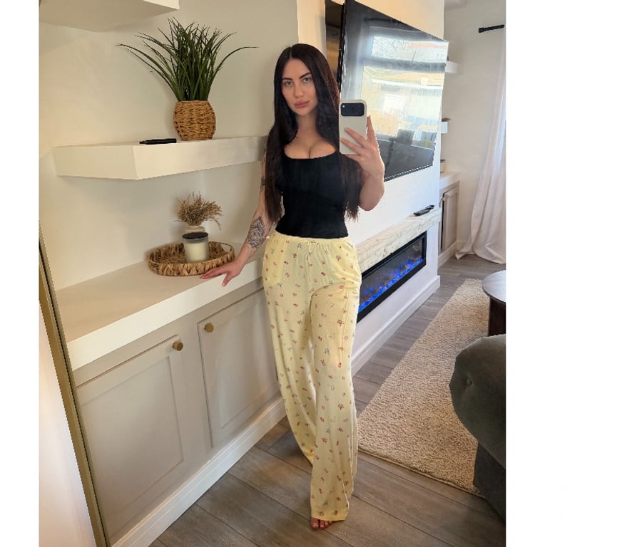 Adult Entertainment North London Alexandra Palace - North London - Photos for ONLINE - ‪+44 7424 939018‬ 💕