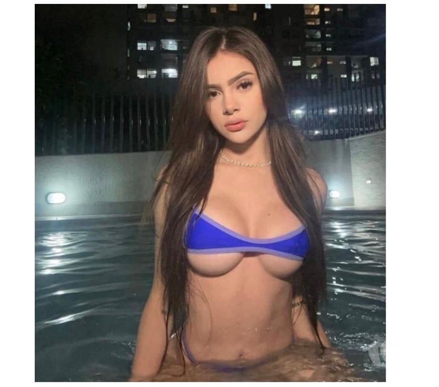 Escorts Swansea - Wales Swansea City Centre - Swansea - Photos for MELANIE IN TOWN ❤️ PASSIONATE 🔥 NO RUSH 🥂