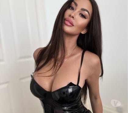 Escorts and Massages Darlington Town Centre Darlington - Photos for Radiant Emily🍒Curvy Body🔥Real 💯NEW IN DARLINGTON