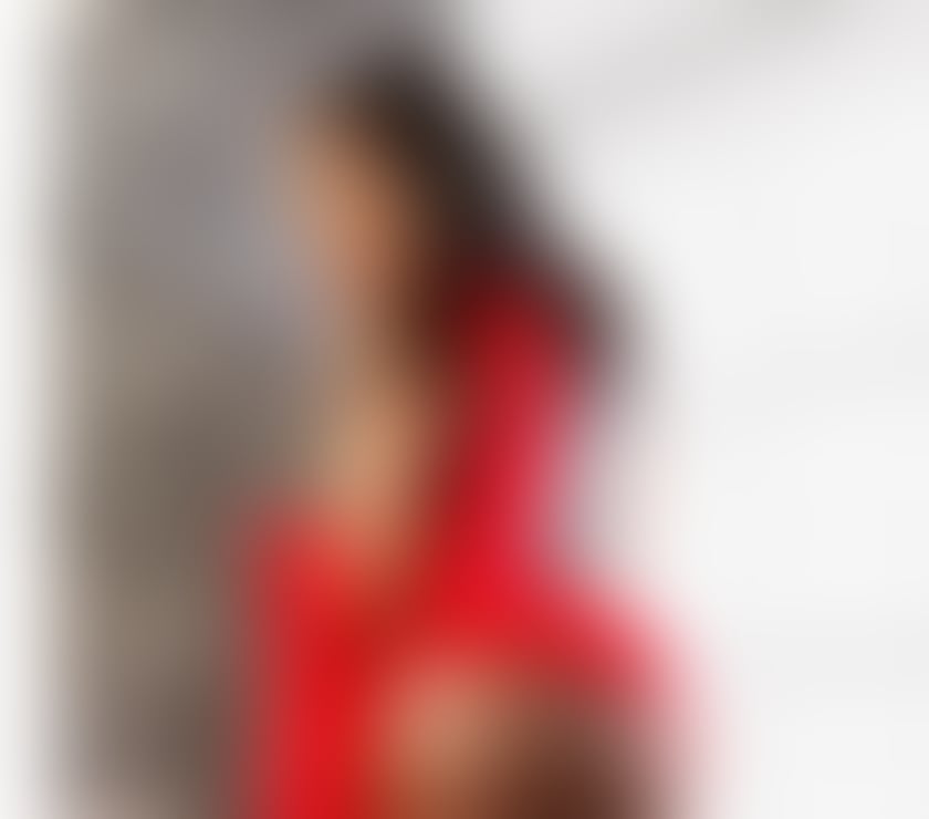 Escorts East London Bow - East London - Photos for Naughty Colombian transsexual completes huge endowment