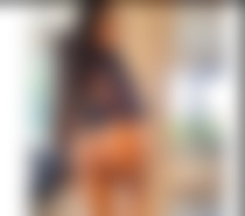 Hello I'm Evelyn new in town best service 🥰