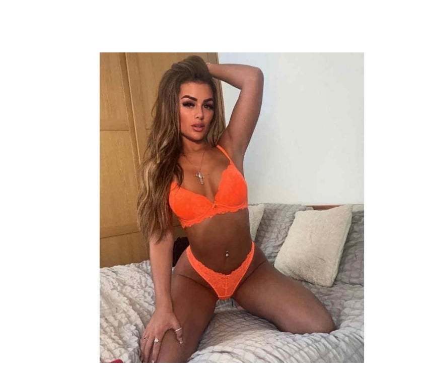 Escorts Adeney Telford and Wrekin - Photos for HELLO I M SORYNA BEST OWO FOR YOU