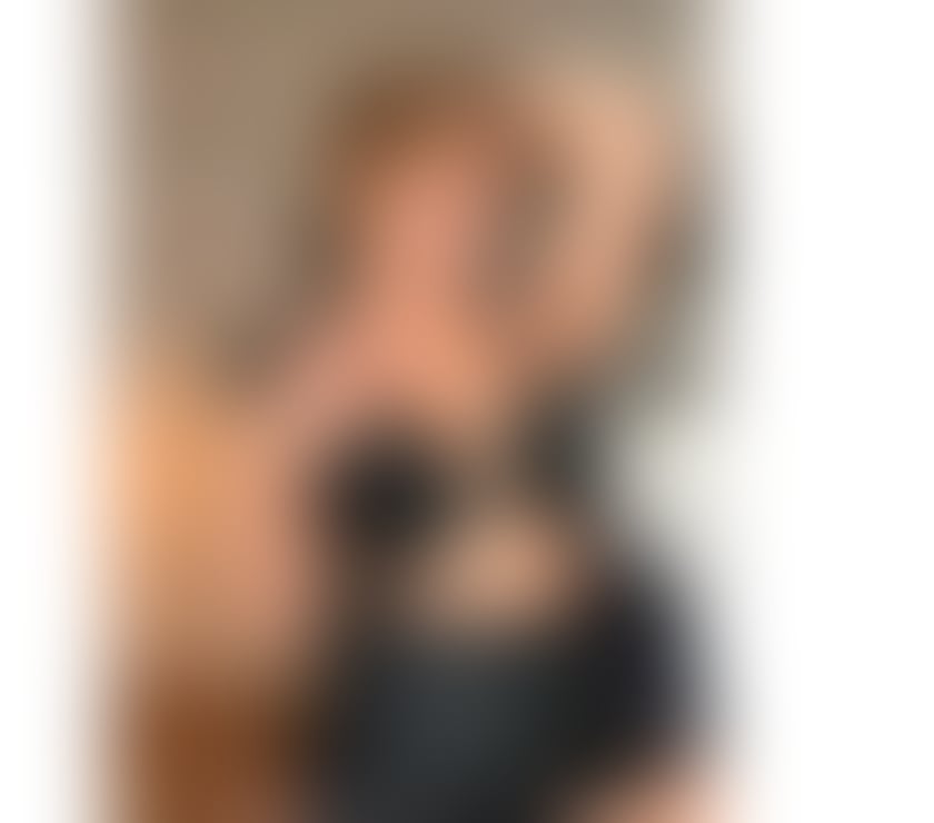 Escorts Surrey Guildford - Photos for 👅😋Dominatrix hot tongue sculptural body
