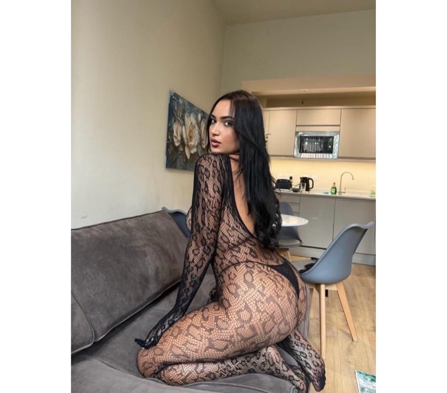 Escorts Staffordshire East Staffordshire - Photos for Mel Hot Brazilian Girl escort💋Party🎉🇧🇷