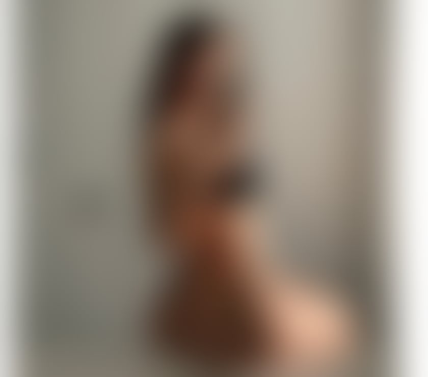 Escorts Warrington Town Centre Warrington - Photos for HI GUYS I AM KARINA PARTY GIRL☎️07471042723☎️