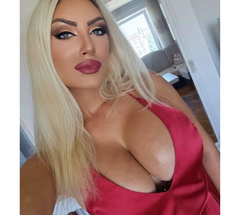 Escorts Hertfordshire North Hertfordshire - Photos for Ⓢⓔⓧⓨ ⓑⓛⓞⓝⓓⓔ 🄿🄰🅁🅃🅈 24 🄷