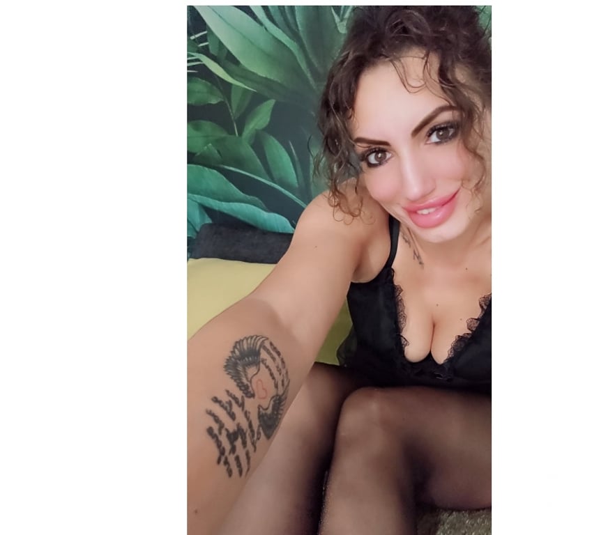 Escorts Greater Manchester Salford - Photos for 💯🔞💣Real Beauty Elly💣🔞💯