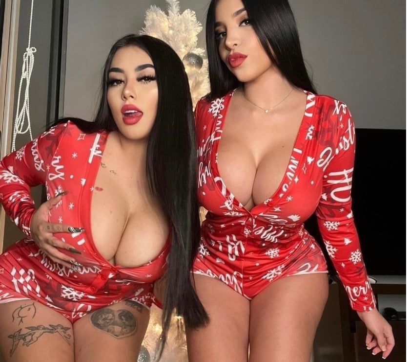 Escorts and Massages Stoke on Trent City Centre Stoke-on-Trent - Photos for BEST FRIENDS SPICY GIRLS🌶️OWO CIM, KISS🤤 A-LEVEL🍑