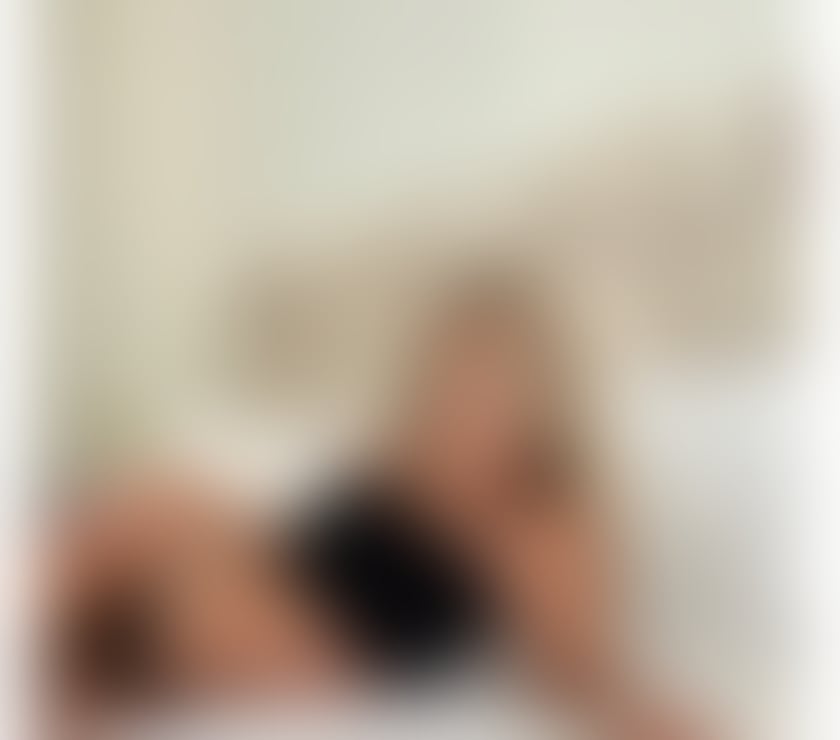 KARINA 🌸HOT GIRL ✅ ATTRACTIVE 🍭 OUTCALL 🫰🏽