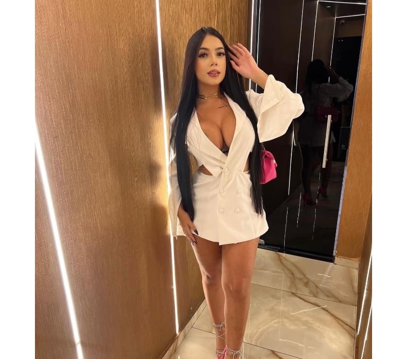 Escorts North West London Colindale Station - North West London - Photos for Maria Brunnett Brazilian š„°