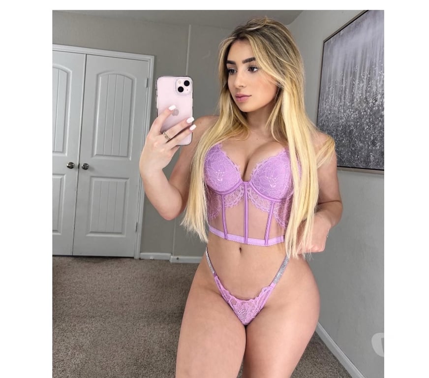 Escorts Essex Harlow - Photos for 🇧🇷SEXY BRAZILIAN REAL PIC 🇧🇷PARTYING ❤️