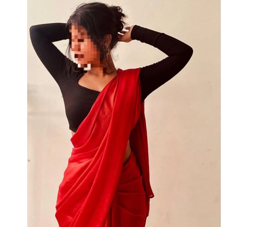 Escorts North West London Harrow - Photos for South indian Roja New to Town ( WHATSAPP ME)