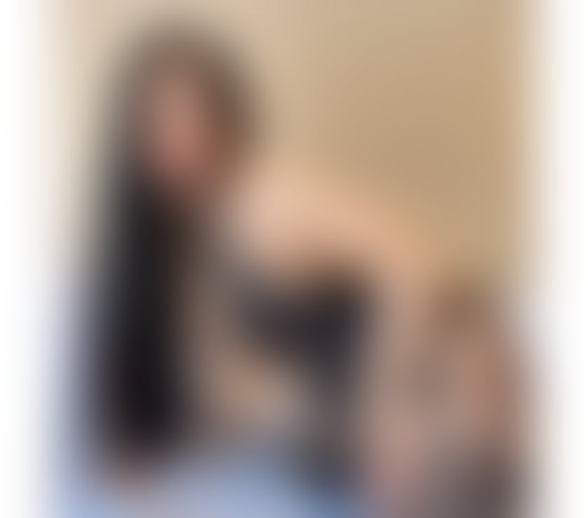 Escorts Warrington Warrington Town Centre - Warrington - Photos for “Minnie” Thai girl petite 💯Pics real✔️😍