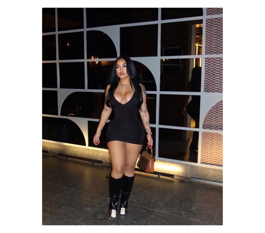 Escorts Surrey Spelthorne - Photos for S E X Y 🌶️ L A T I N A 🇧🇷🤤🥂🥳🥰💋