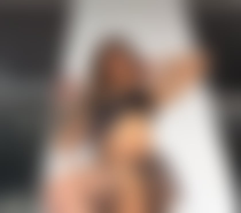Trans Escorts East London Canary Wharf - East London - Photos for Luna TS Naughty Latina in Canary Wharf