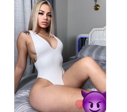 Escorts & Erotic Massage Edmonton North London - Photos for 🔥🔥♥️NAUGHTY KIARAH BUSTY GIRL🔥♥️♥️