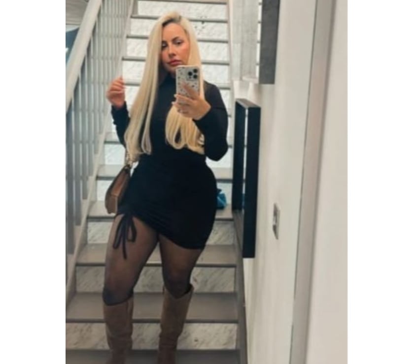  Escorts & Erotic Massage The Avenues Hull - Photos for Raissa 🇧🇷 New in Town 🤩 The Best Party 🍻🥂🎉
