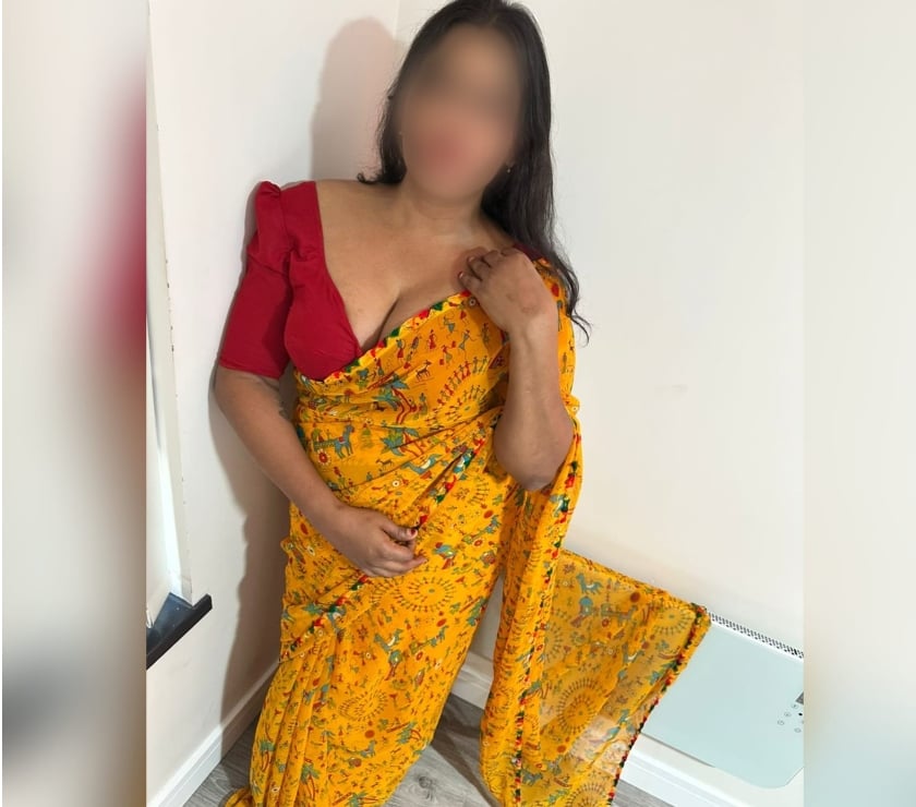 Mumtaz Myanmar Tamil Indian girl new in Croydon