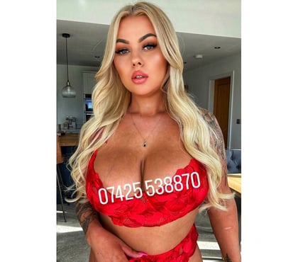 Escorts and Massages Bae Copr Bay Swansea - Wales - Photos for 🥂🥂Sophisticated, Charming & Discreet🥂🥂