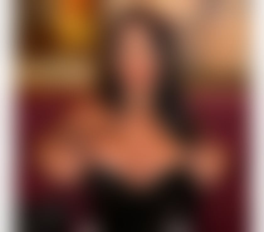 Escorts East London Canning Town - East London - Photos for Your Colombian Girlfriend 💋