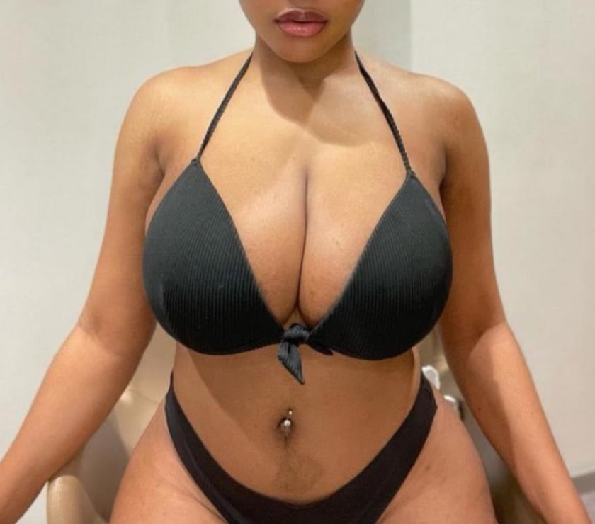 Escorts Newton Heath Manchester - Photos for CHARLOTTE HOTT CHOCOLATE NIGERIA ❤️
