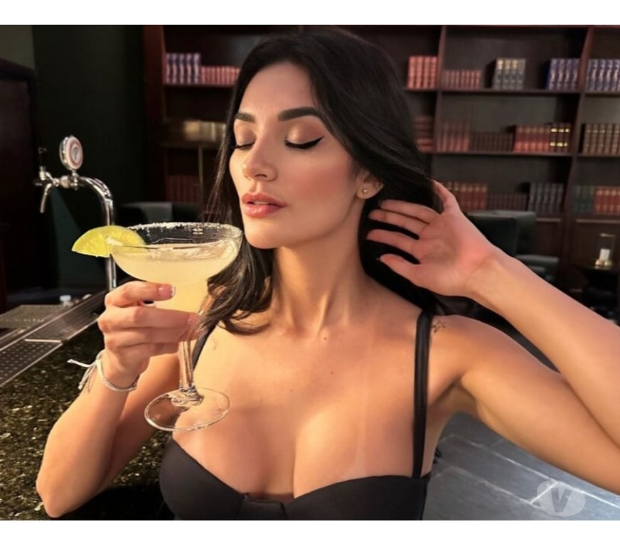 Escorts Slough Slough Town Centre - Slough - Photos for 💕Aline Brazilian PARTY GIRL 💕 NEW HERE