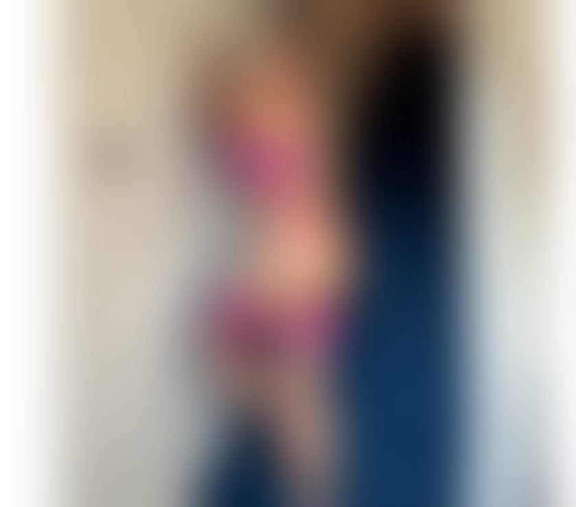 Escorts North London Enfield - Photos for Bella 🔥gfe best service 💥 party girl🇧🇷