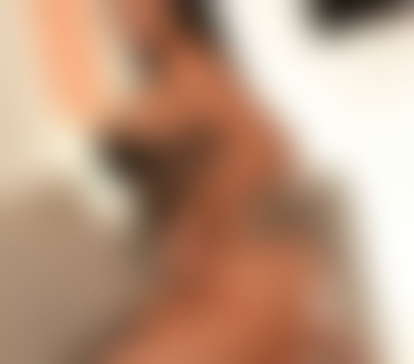  Escorts Deptford South East London - Photos for Pucca new in the city call me baby 🔥