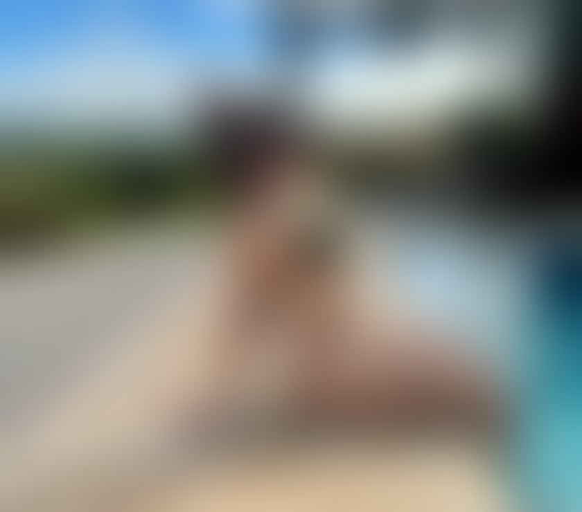 Escorts West Midlands Wolverhampton - Photos for Emilly Hot Brazilian 🇧🇷 Party girl🍾 Amazing🍑