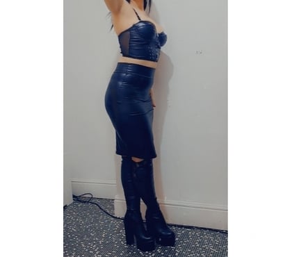Escorts and Massages Barwell Hinckley and Bosworth - Photos for Sonya party girl 🧡🧡🧡
