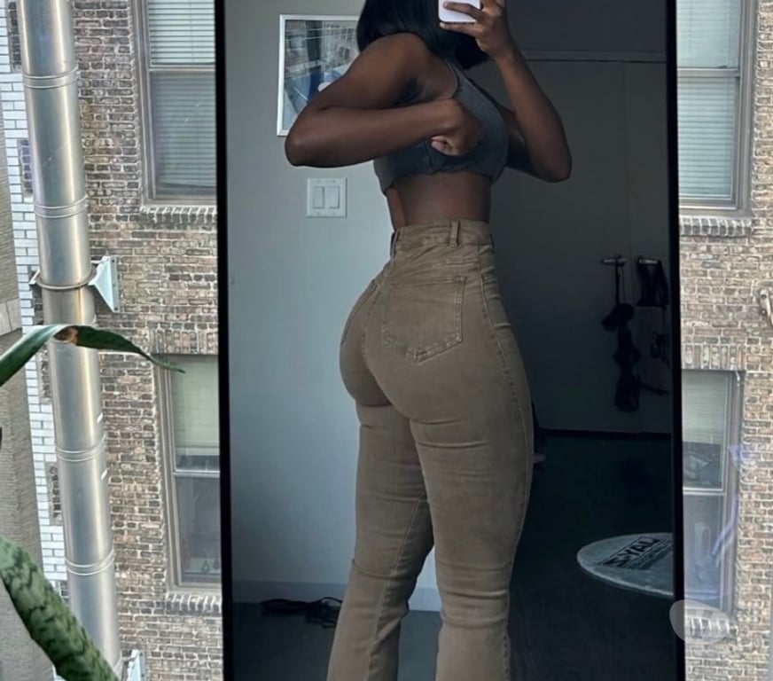 Escorts Greater Manchester Manchester - Photos for ๐๐New Peachy Wet Creaming Ebony ๐ฅฅ๐๐