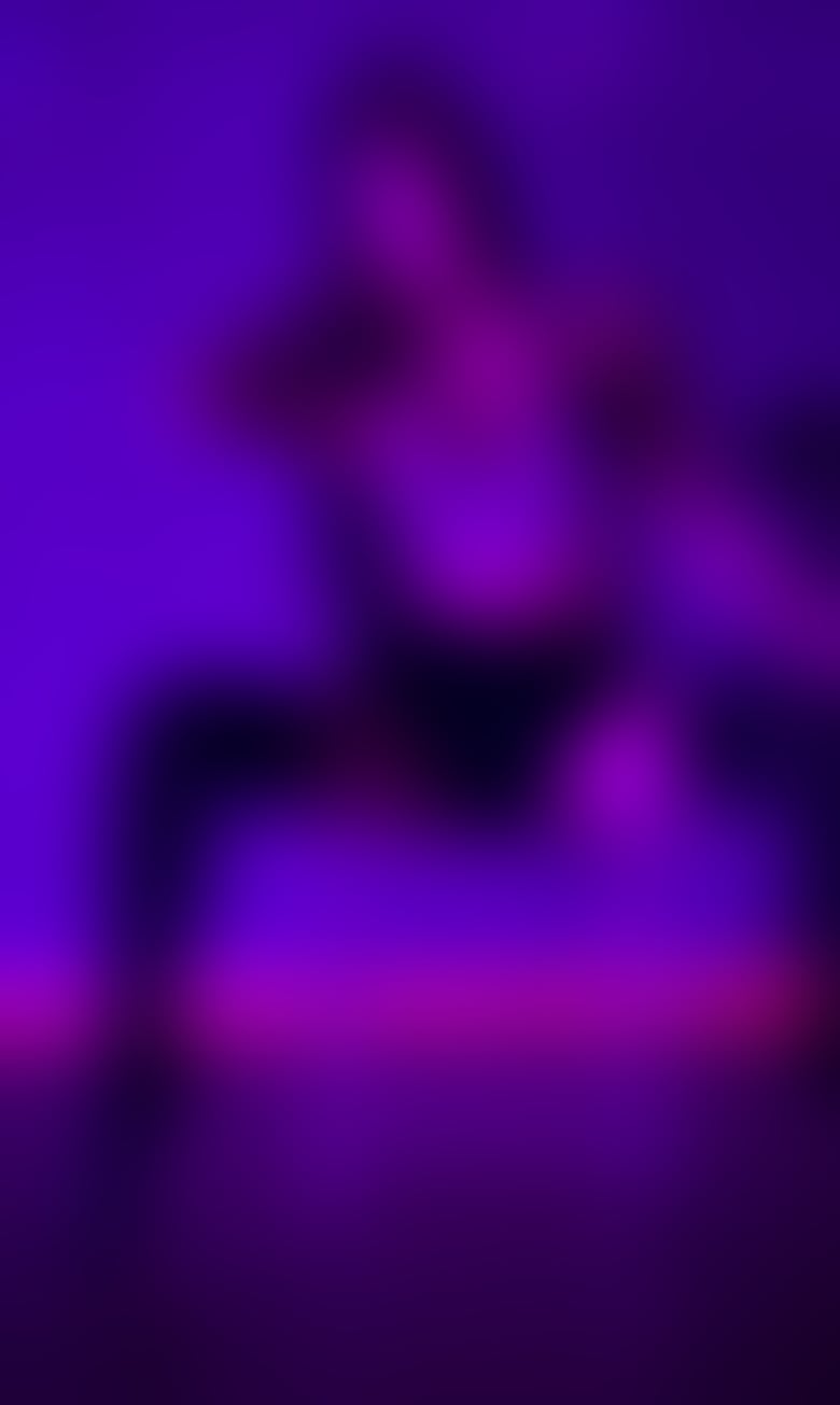 Escorts West London North Acton Station - West London - 