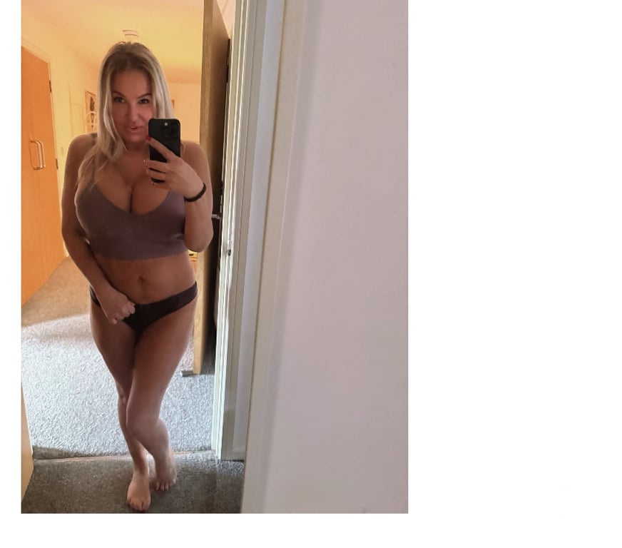 Escorts Hertfordshire Broxbourne - Photos for Polish Pie Pandora Slimmer figure!2days only