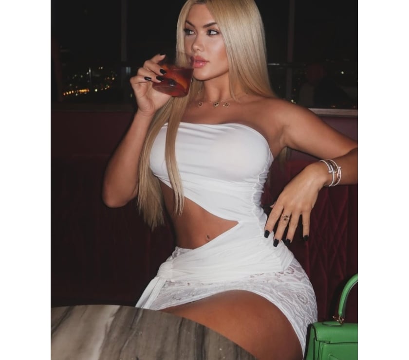 Escorts Dorset Bournemouth, Christchurch and Poole - Photos for Erika🌸HOT GIRL 🔥 ATTRACTIVE🥰 REAL ⭐️ PARTY 🍭
