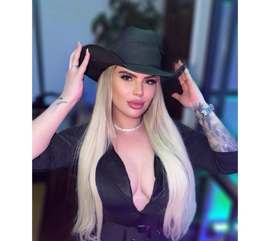 Escorts North West London Neasden - North West London - Photos for Bruna 🇧🇷 Party girl 🥳 the best service🍑