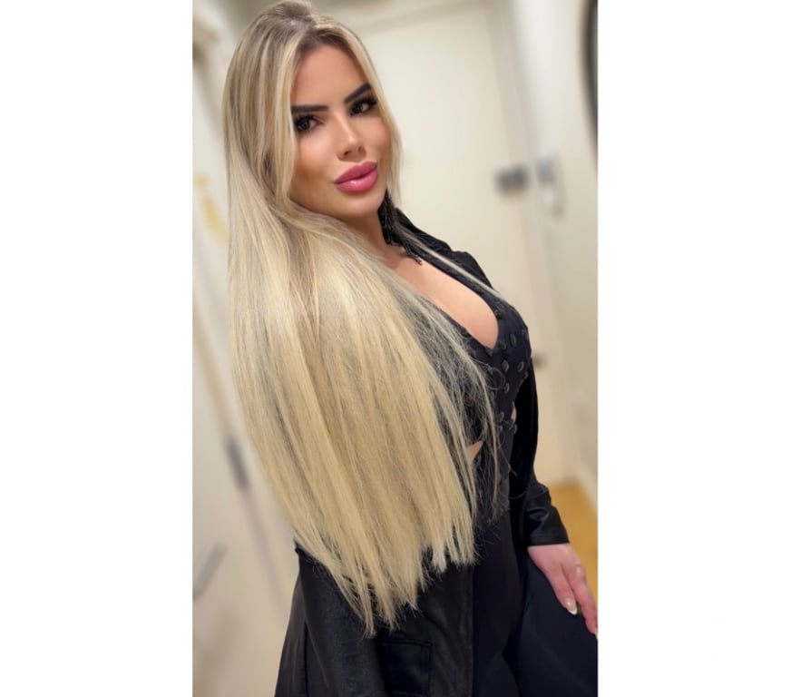 Escorts North West London Neasden - North West London - Photos for Bruna 🇧🇷 gfe❤️the best service🍑
