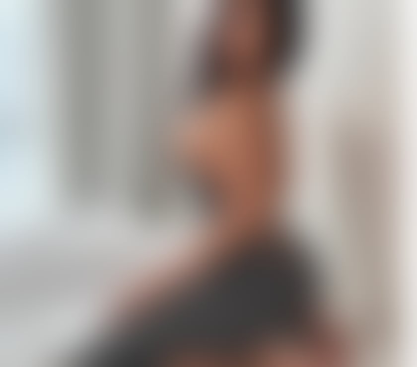 Escorts Essex Colchester - Photos for Real Sexy Escort Available in Town Centre