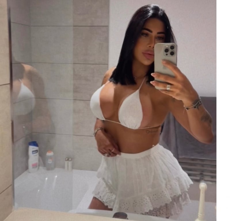 Escorts Greater Manchester Manchester - Photos for EVA MUSA FITNESS bodybuilding Brazilian 🇧🇷💪🏽🍑
