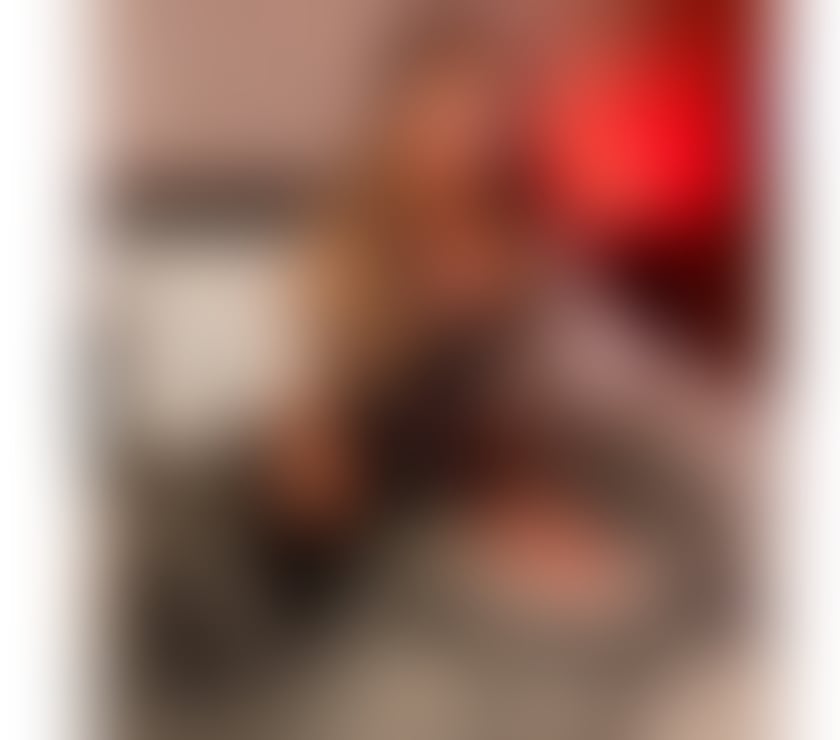 Trans Escorts North London Enfield - Photos for LIAH BOSSY - XXL 9inch DOMINATRIX 😈🥵🔥