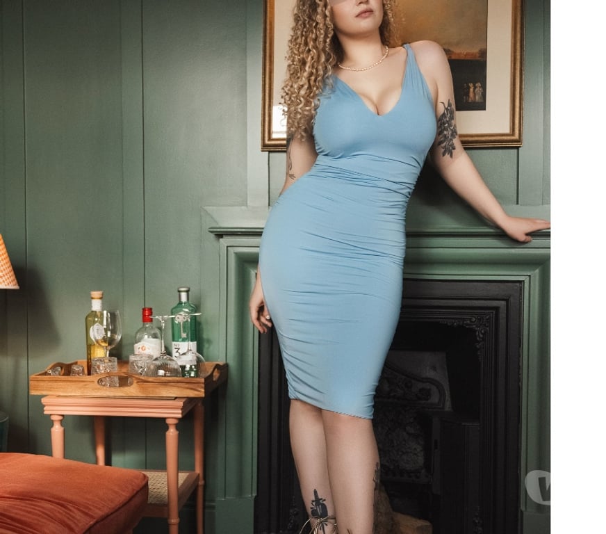 Escorts East Sussex Eastbourne - Photos for Tall Curvaceous English Rose