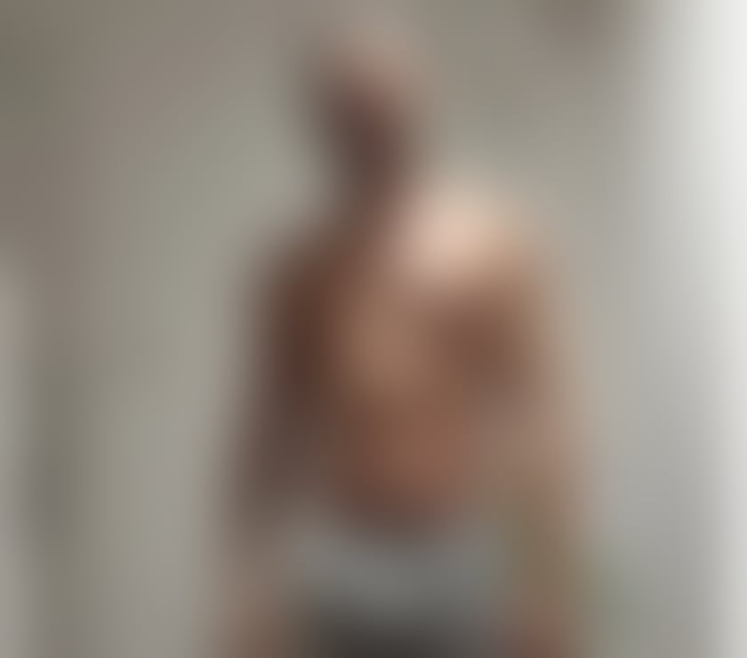  Escorts & Erotic Massage Manchester City Centre Manchester - Photos for Hung Layton😈 07731675963 WhatsApp📲