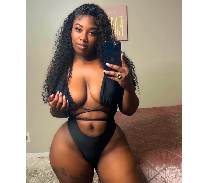 Escorts South East London Walworth - South East London - Photos for 😈BOMBON Caribbean 🍑 MAGIC ASS💦🍭
