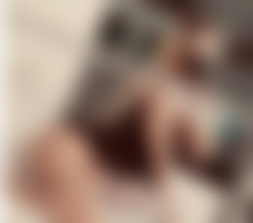 Escorts East London Redbridge - Photos for Anna now in town no rush 🍭❤️