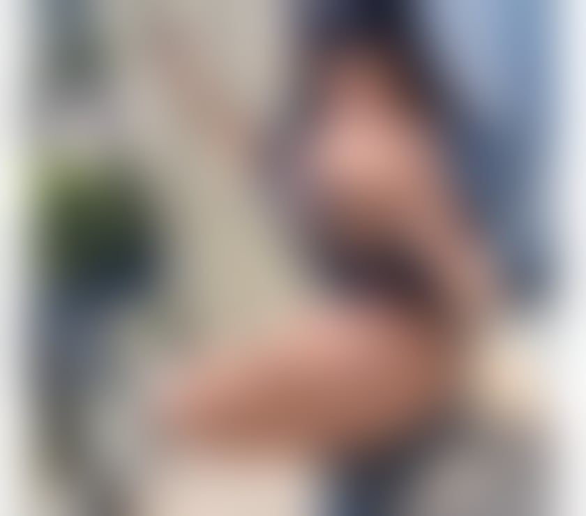 Ebony Latina girl 🥵🌶️ Party 🎉