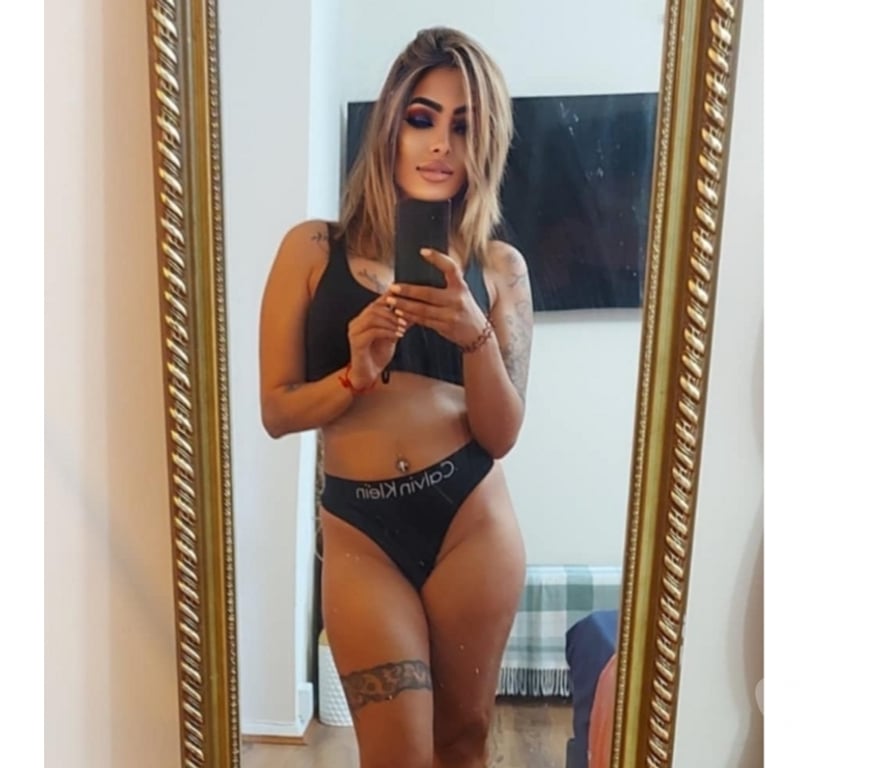 Escorts North London Enfield - Photos for Sexy Melody New girl x💋