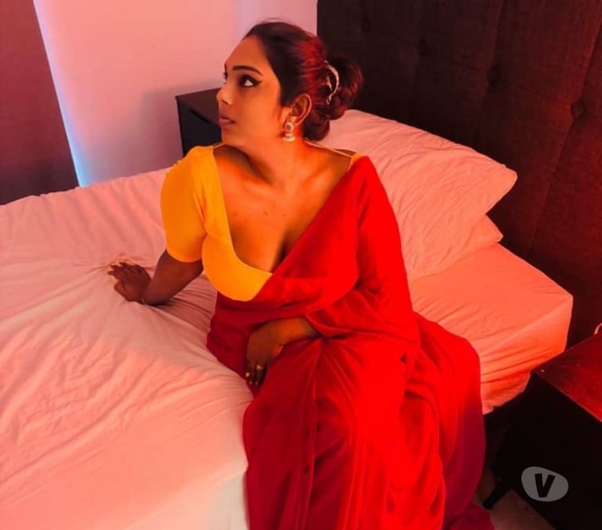 Escorts East London Barking Station - East London - Photos for Suguna South Indian Tamil Nadu Girl New In Barking 🇮🇳